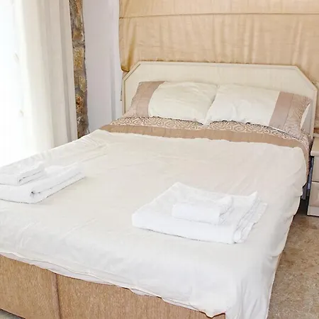 Karandjo Villa *