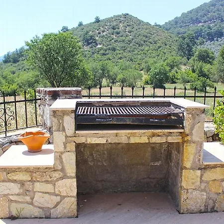 Karandjo Villa
